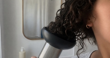 Haartrockner mit Diffusor-Aufsatz für Locken